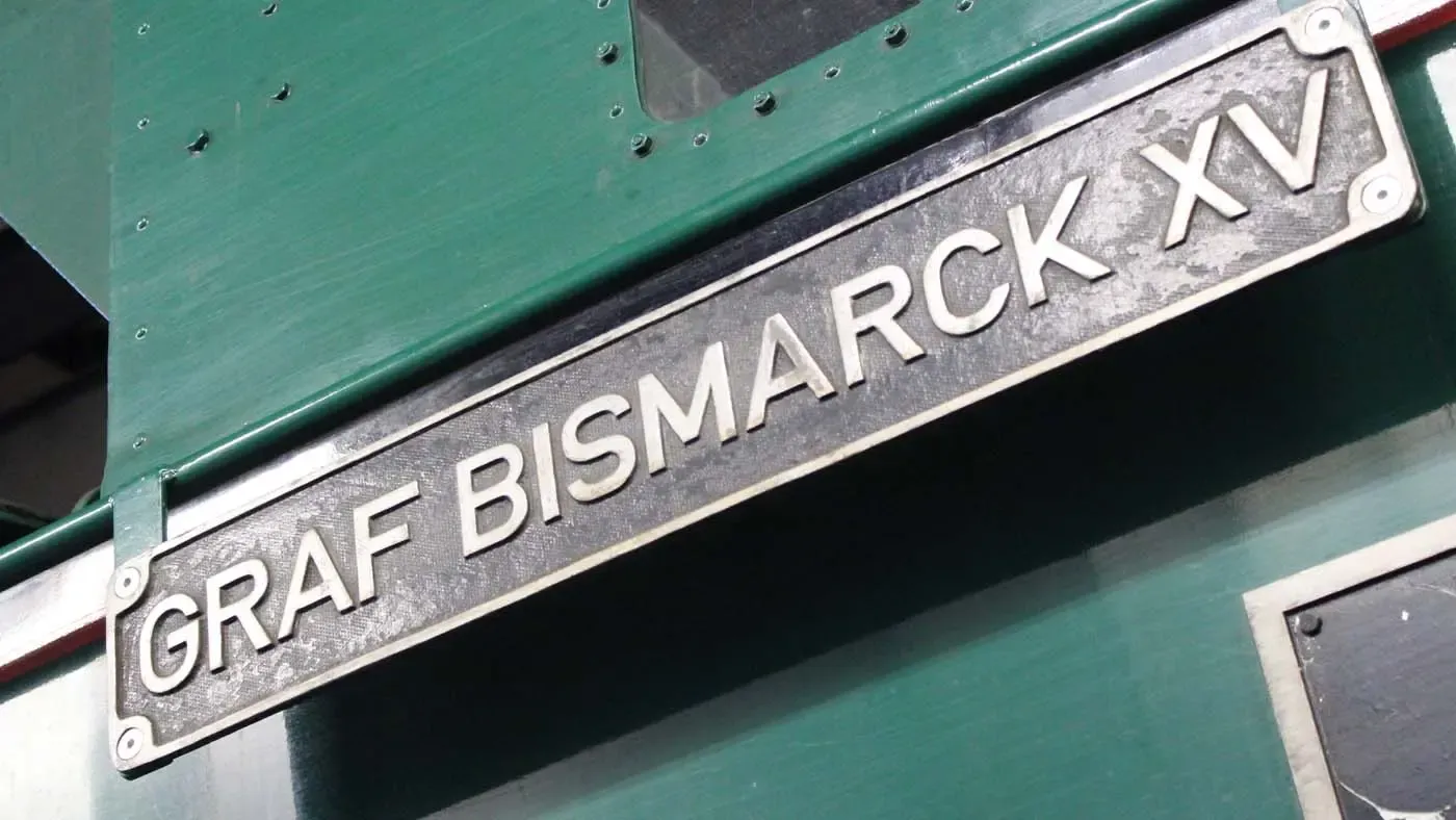 Graf Bismarck Schriftzug am Schluff Krefeld