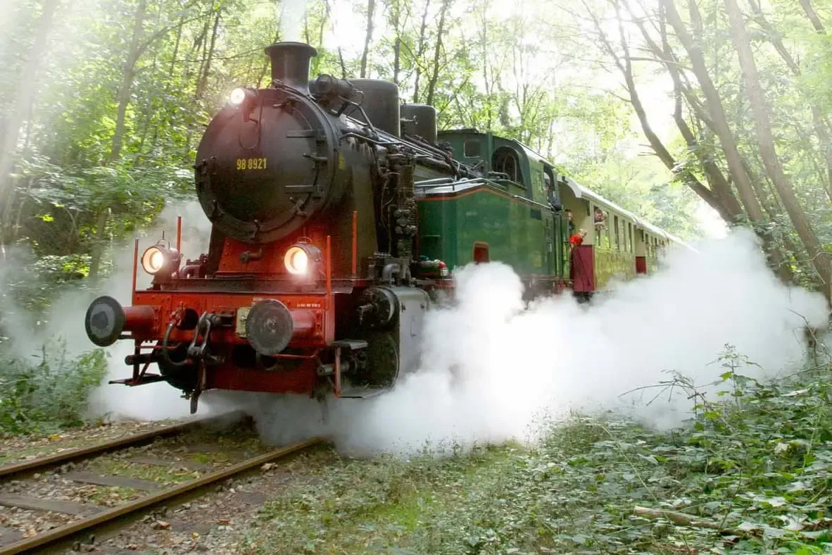 Dampflok Schluff in Krefeld unterwegs